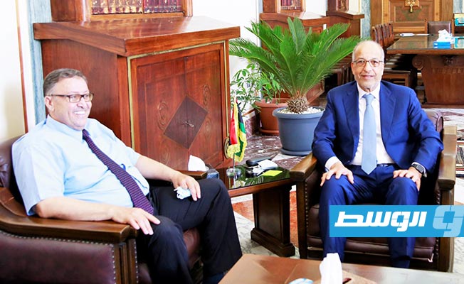 كوبيش: إحاطة مرتقبة اليوم من الكبير والحبري بشأن خطة توحيد «المركزي»