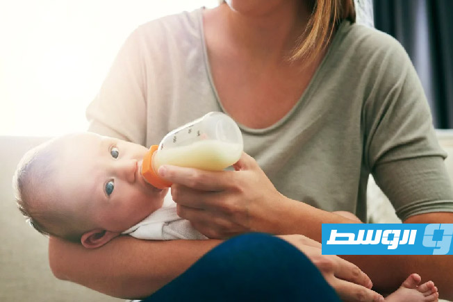 دراسة أميركية: توقيت تخزين حليب الأم يضبط الساعة البيولوجية للأطفال الرضع