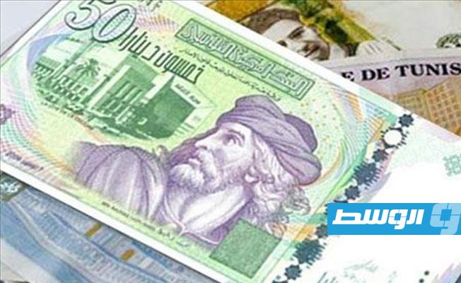 الدينار التونسي يهبط لأدنى مستوى مقابل الدولار في ثلاث سنوات