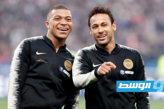 مبابي ونيمار يهنئان باريس سان جيرمان