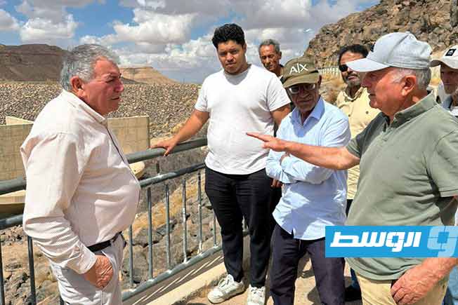 فريق هندسي تركي يقيِّم الوضع الإنشائي والتشغيلي لسدَّي وادي المجينين وغان