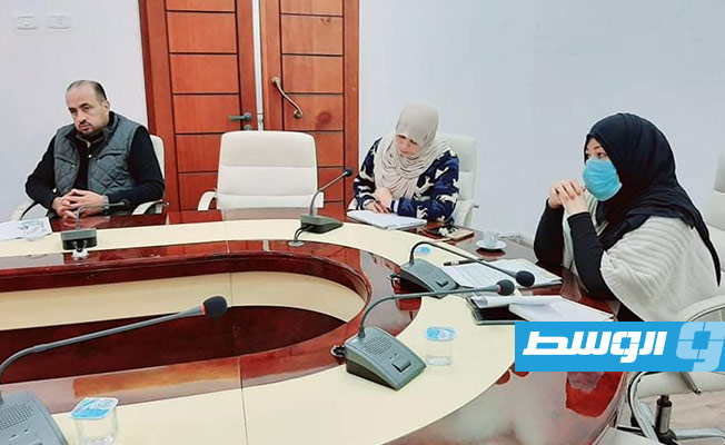 اللجنة الصحية ببني وليد تدعو الأطباء إلى سرعة الالتحاق بمركز العزل
