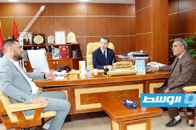 الزيداني يبحث آلية تفعيل مشروع السكة الحديد