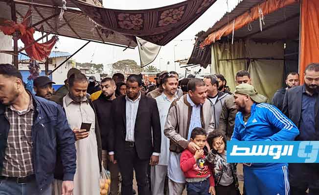الدبيبة يتفقد أسواقا شعبية بطرابلس ويوضح سبب عدم استمرار صرف علاوة المتقاعدين