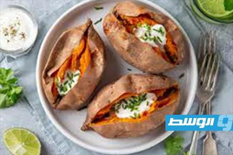 طريقة سريعة لتحضير البطاطا في الميكروويف