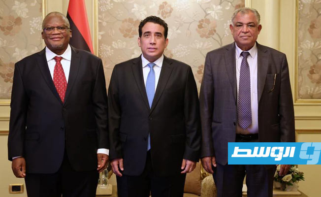 المنفي يبحث الملفين الأمني والمائي مع الأمين التنفيذي لهيئة حوض بحيرة تشاد