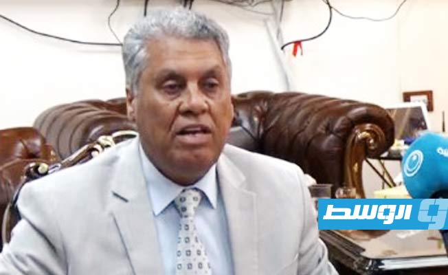 الويبة: تشكيل لجان لمعالجة الأخطاء الكبيرة بالمناهج الدراسية