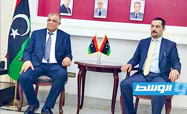 القطراني يتابع أوضاع الجالية الليبية في مصر
