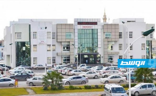 اكتشاف حالات «كورونا» بين أطباء الباطنة في مركز مصراتة الطبي