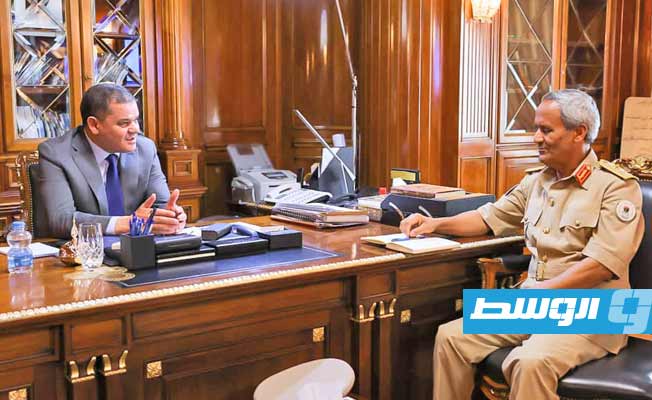 الدبيبة يناقش مع ارحومة تطورات الأوضاع العسكرية