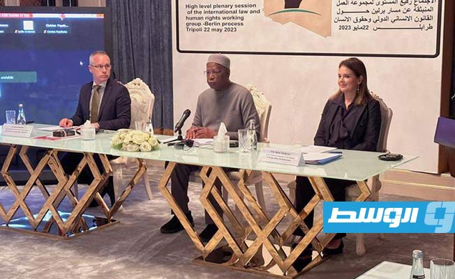 السفير الهولندي يتحدث عن «المصالحة الوطنية» في اجتماع مجموعة العمل الإنساني