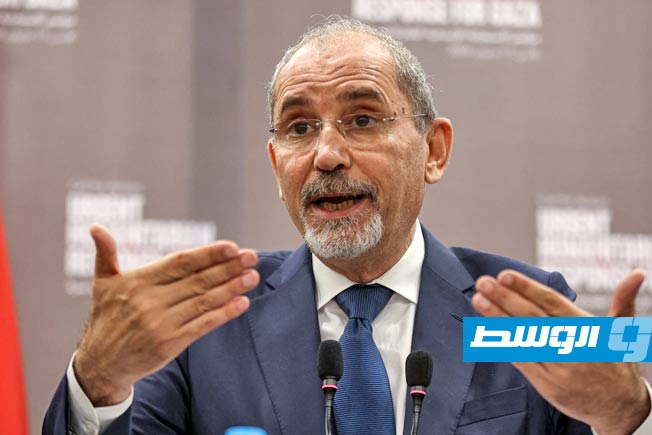 «الصفدي»: القانون الدولي انهار في غزة «بالإبادة والتجويع»