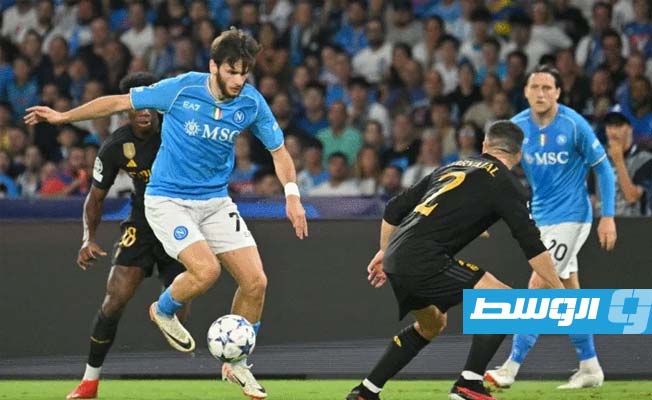 نابولي يتخطى فيرونا في الدوري الإيطالي بعد خسارتين متتاليتين على أرضه