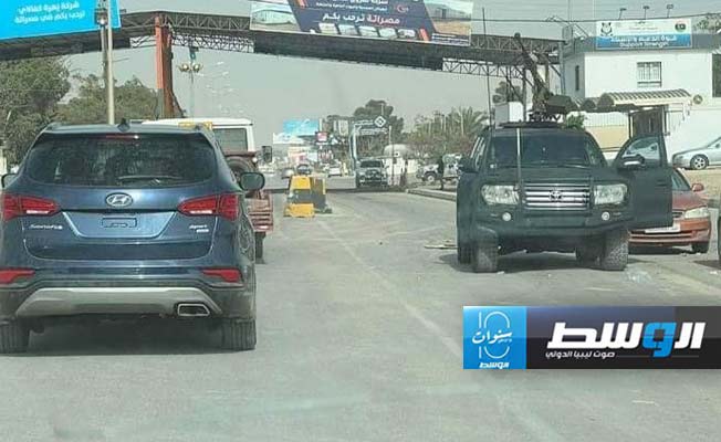 محتجون يعيدون فتح بوابة الدافنية غربي مصراتة