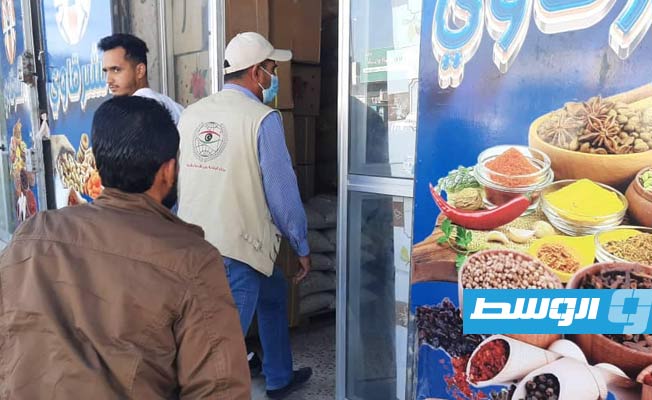 إنذارات بالقفل خلال حملة تفتيش على سوق الكريمية