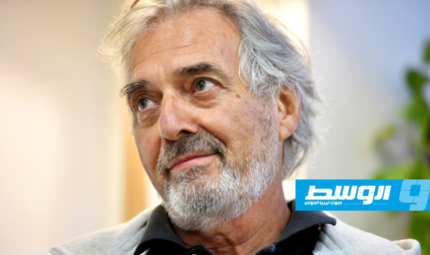 جان بول دوبوا يفوز بجائزة غونكور الأدبية