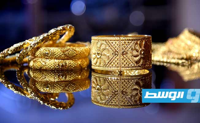 مكونات منزلية لاكتشاف الذهب المزيف