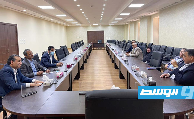 أبوخزام يبحث في مصراتة تهيئة الظروف لعودة نازحي تاورغاء والكراريم وأبوقرين والوشكة