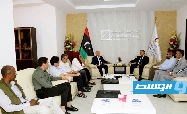 رؤساء وممثلو أحزاب سياسية بيدون استعدادهم للتعاون مع مفوضية الانتخابات