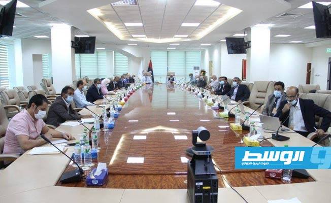 شركة «مبروك» تستعرض احتياطي وإنتاج النفط ومشاريع الصيانة والميزانية التشغيلية