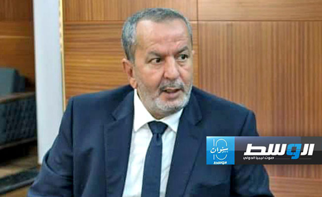 الشلماني يغير موقفه من تجنيس اللاعبين الأجانب وضمهم للمنتخب الليبي.. تعرف على السبب