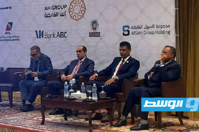 مصلحة المطارات تسعى للاستفادة من فرص الاستثمار الفرنسية