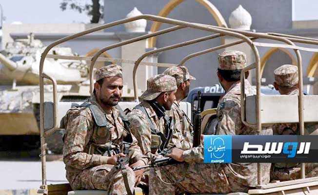 مقتل 8 عسكريين ومدني بهجومين غرب باكستان على الحدود مع أفغانستان