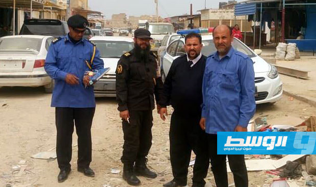 حملة لإزالة توصيلات المياه والكهرباء غير الشرعية في طبرق