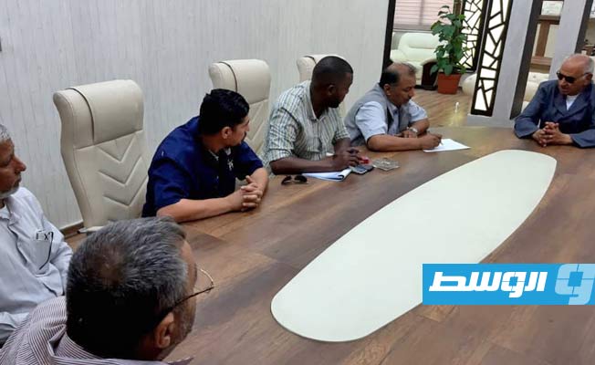 بدء تنفيذ عدد من المشروعات لحل مشاكل المياه والصرف الصحي في طبرق