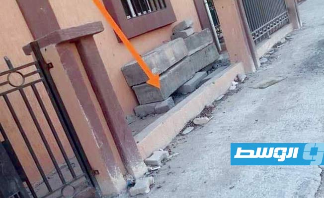انتشار ظاهرة سرقة أغطية الصرف الصحي من شوارع أجدابيا