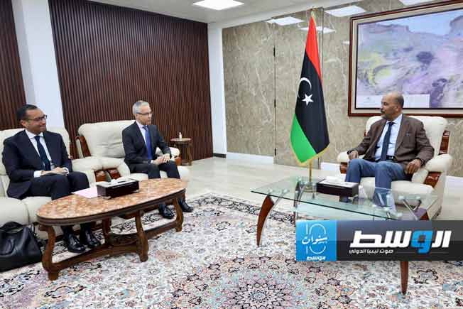 الكوني يتلقى دعوة فرنسية للمشاركة في مؤتمر دولي حول السودان