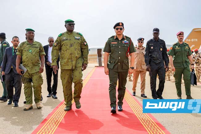 ماذا وراء زيارة صدام حفتر إلى نيامي؟ جريدة نيجرية تكشف