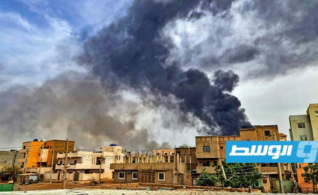 اشتباكات وحريق في محيط مجمع أسلحة في الخرطوم