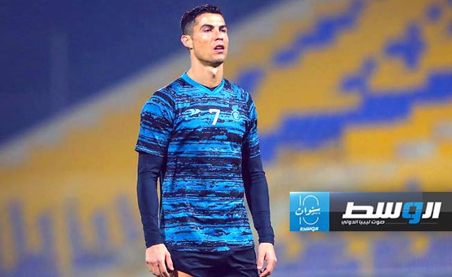 رونالدو يرفض طعام النصر ويراقب تغذية زملائه