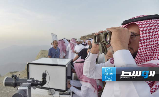 الإثنين أول أيام شهر رمضان في السعودية والإمارات وقطر