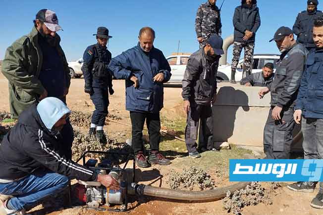 حملة لإزالة التعديات على مسار خط مياه أبوزريان - الرحيبات