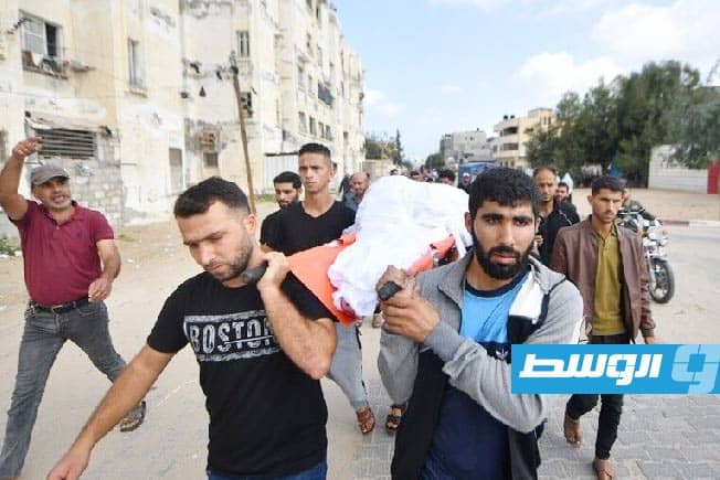 الاحتلال يواصل خرق الاتفاق.. استشهاد فلسطينيين شرق غزة