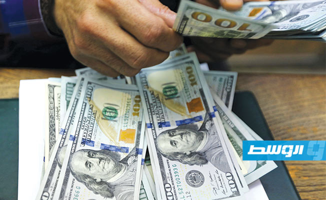الدولار يصعد 26 قرشاً في أسبوع بالسوق الموازية