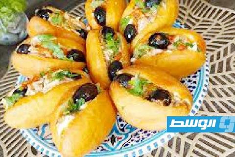 فريكاسي تونسي بالتونة