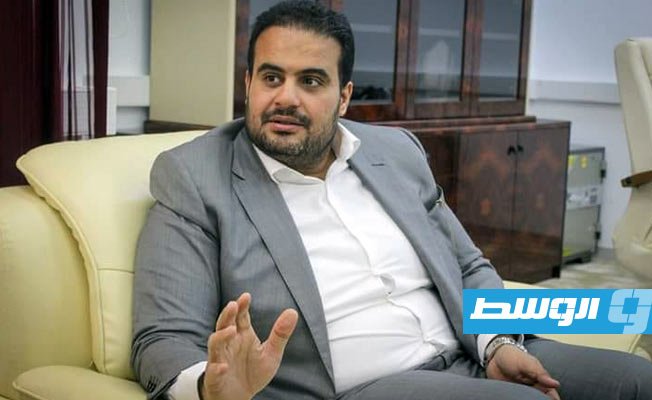 مسؤول سابق بوزارة النفط لـ«بوابة الوسط»: لا حاجة لإسناد تطوير حقل الحمادة إلى شركات أجنبية