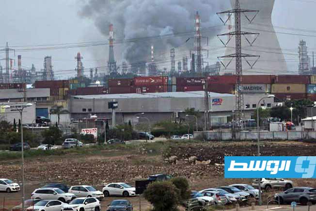 مصفاة نفط في حيفا تشتعل جراء هجوم صاروخى إيرانى (فيديو)