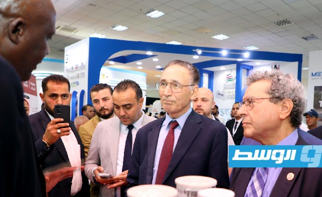 يبحث مصادر صديقة للبيئة.. ليبيا تشارك بمعرض «بترو- أفريكا» للطاقة بتونس