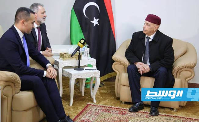 خلال استقبال وزير الخارجية الإيطالي.. عقيلة صالح يتعجب من تمسك المجتمع الدولي بالسراج والكبير