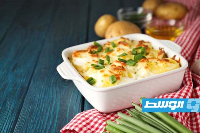 طريقة عمل صينية البطاطا بحشوة الفاهيتا