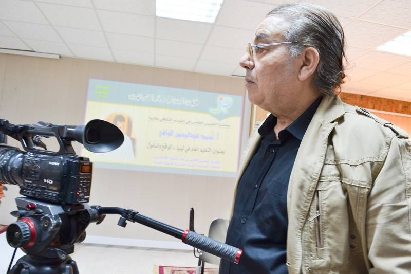 عبدالله أحمد عبدالله ينتظر البدء في تصوير «الذيب»