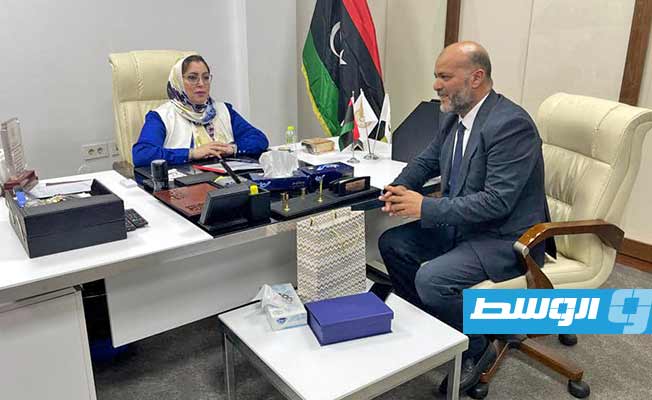 الطرمال تؤكد استعدادها لدعم مركز تدريب وتطوير المرأة في بلدية حي الأندلس