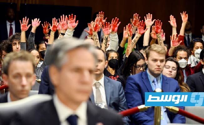 متظاهرون يقطعون استجواب وزيرين في الكونغرس مرددين «أنقذوا أطفال غزة»