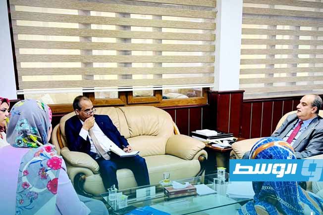 تعزيز التعاون بين «البحث العلمي» واللجنة الوطنية للتربية والثقافة