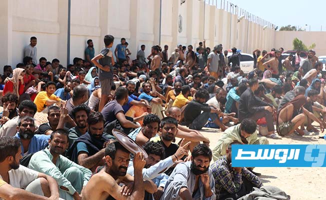 إطلاق 400 مهاجر باكستاني في طبرق خلال مداهمة أمنية