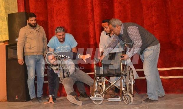هيثم درباش يبدأ تجارب مسرحية «افرح بيا»